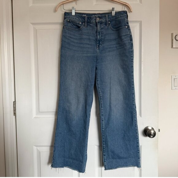 J. Crew Denim - J.Crew Slim Wide-Leg Jean in Lakeshore Wash Size 28